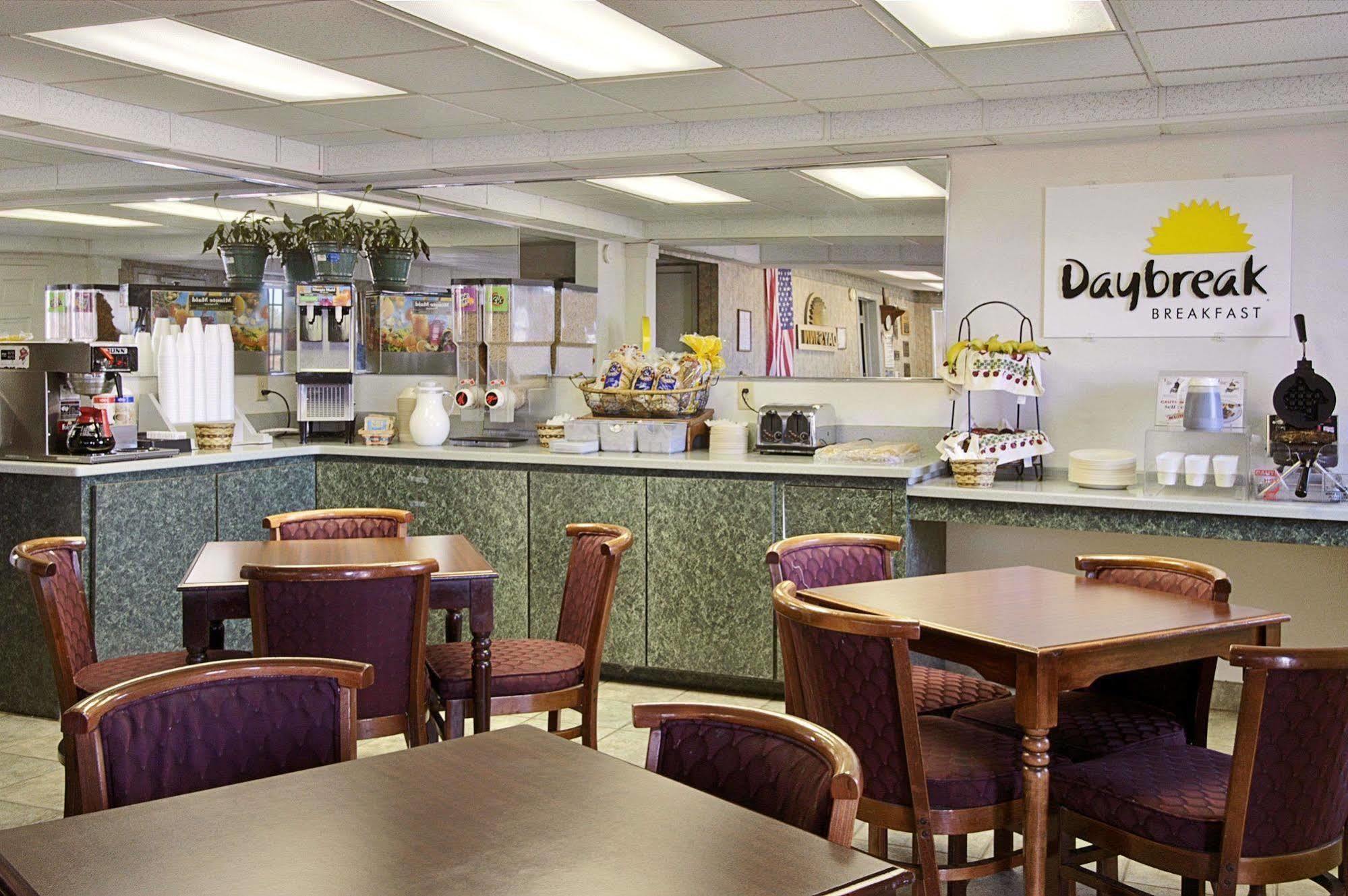 Days Inn Lubbock Texas Tech University エクステリア 写真