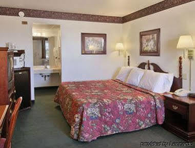 Days Inn Lubbock Texas Tech University エクステリア 写真